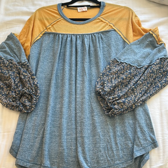 Hailey & Co Color Block Oversized Large long sleeve Top new without tags - Picture 6 of 6